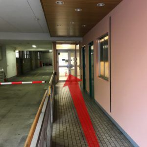 ⑥この「梅田東ビル」の２階の214号のお部屋になります。 ようこそ！視力回復整体院へ！